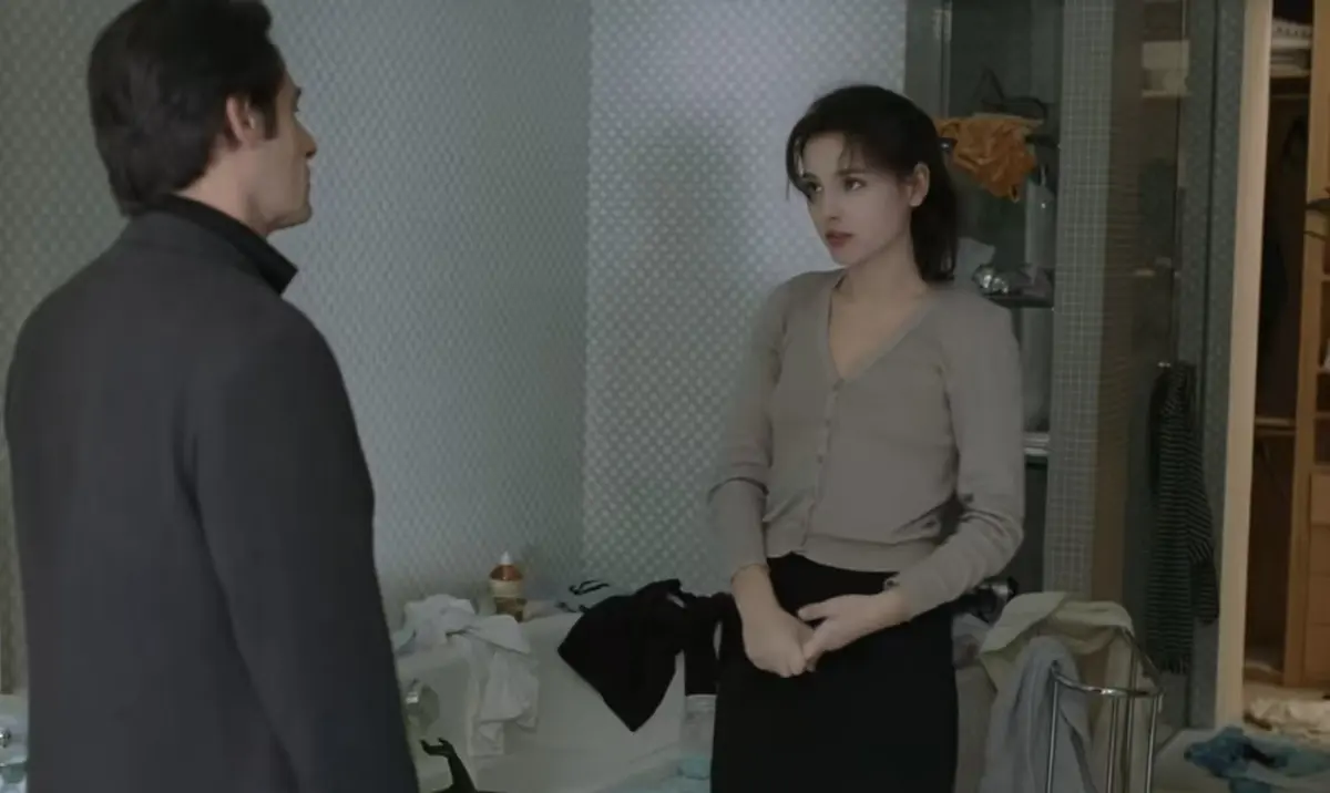 高清无删减《所有的人都无知》维吉妮·拉朵嫣主演全集免费观看-所有的人都无知HD中字完整版-法国剧情片无广告在线观看